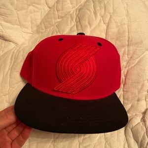 Red trailblazers SnapBack